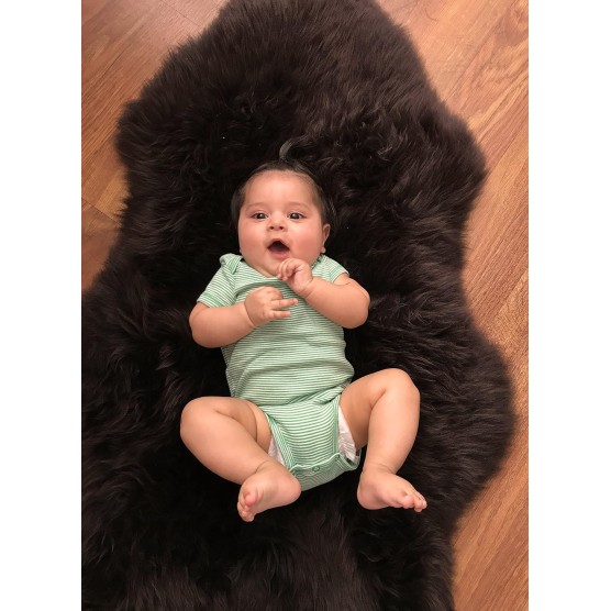 Super Area Rugs Dark Brown Sheepskin Rug Genuine Single 2x3ft Pelt Fluffy Fur Seat Cushion and Chair Cover