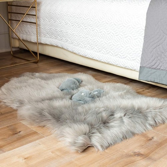 Luxury Soft Faux Sheepskin Chair Cover Seat Pad Plush Fur Area Rugs for Bedroom, 2ft x 3ft,Grey