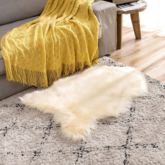 Fluffy Rug Soft Shaggy Faux Fur Area Rug Luxury Plush Sheepskin Carpet for Bedroom Living Room Sofa Chair 2 x 3 Feet, Beige